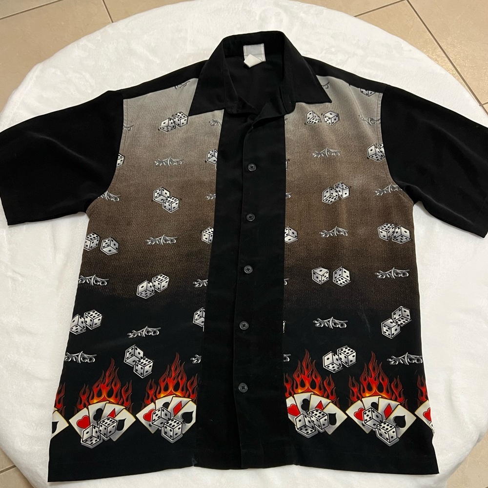Jnco short sleeve bottom down shirt.